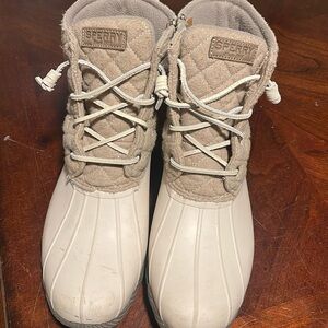 Sperry boots